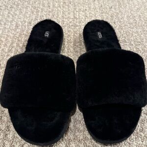 UGG Women's Plush Black Cozette Slippers